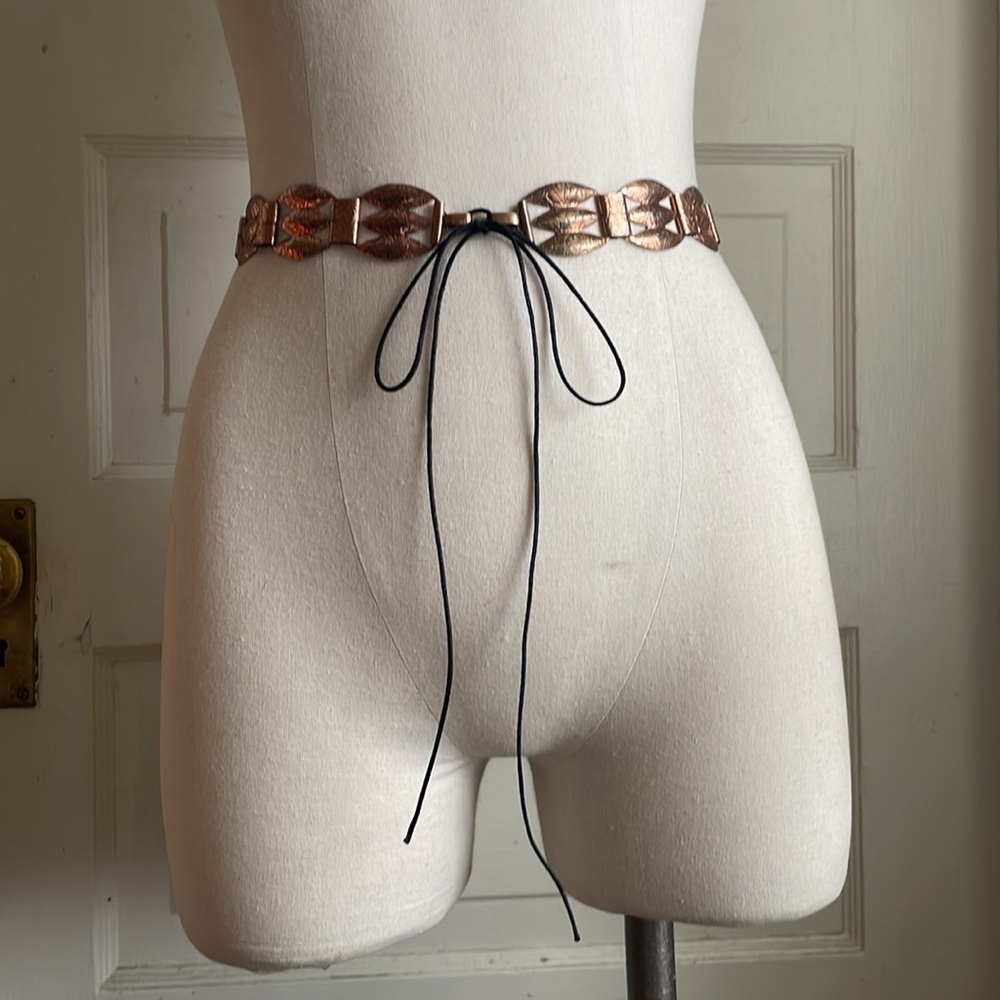 Unmarked Vintage Copper Belt with Floral Engraving - Missing Original Chain